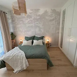 Independant , Marigny-Saint-Marcel France